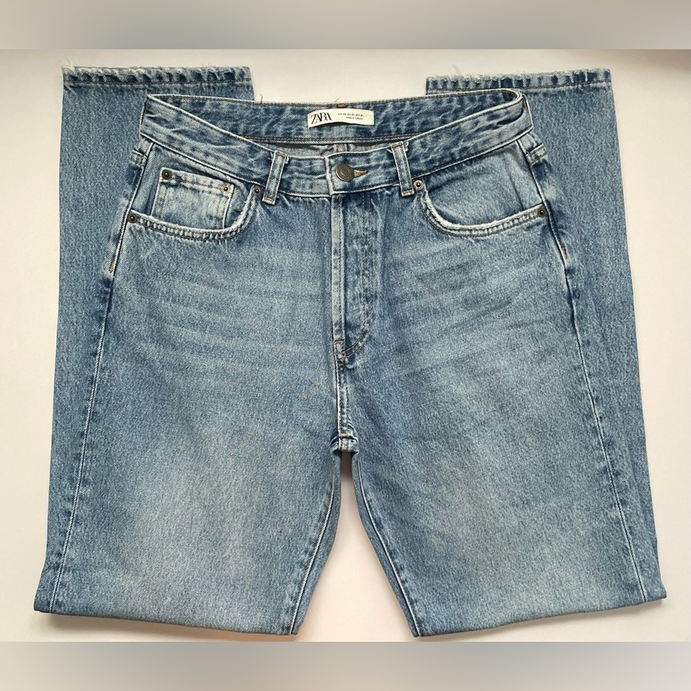 Zara Hi Rise Straight Leg Blue Jean for Womens